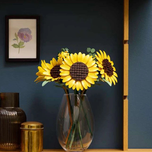LEGO Botanicals - Sunflower Bouquet - - Fat Brain Toys - US 4579