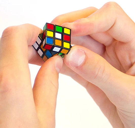 World's Smallest Rubik's Cube - Best Brainteasers for Ages 10 to 11 - US 8078