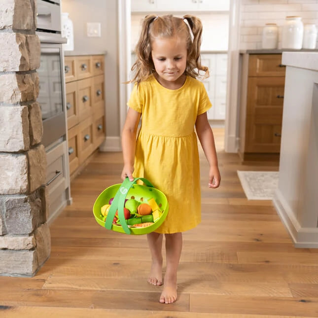 Pretendables Fruit &amp; Veggie Basket - Best for 3 year olds - US 6013