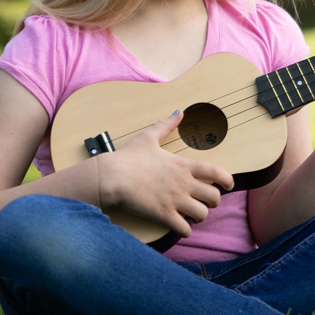 Real Wood 21-Inch Ukulele - Best Music for Ages 3 to 7 - US 9086