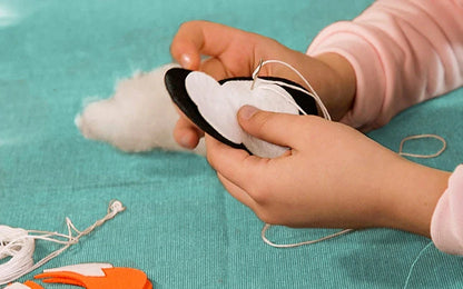 Box CanDIY Totally Santa Make Your Own Felt Animal Ornaments - US 6058