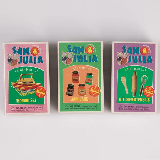 The Mouse Mansion Mini Matchboxes with Miniature Kitchen Items - US 1252