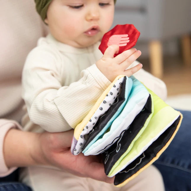 Lamaze Accordion Bus - Best Baby Toys &amp; Gifts for Ages 1 to 2 - US 1816